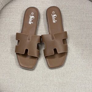 SHEIN Tan Slide Sandals for Women